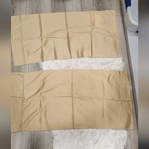 2 Like New King Size Algodon Pillow Cases In Tan